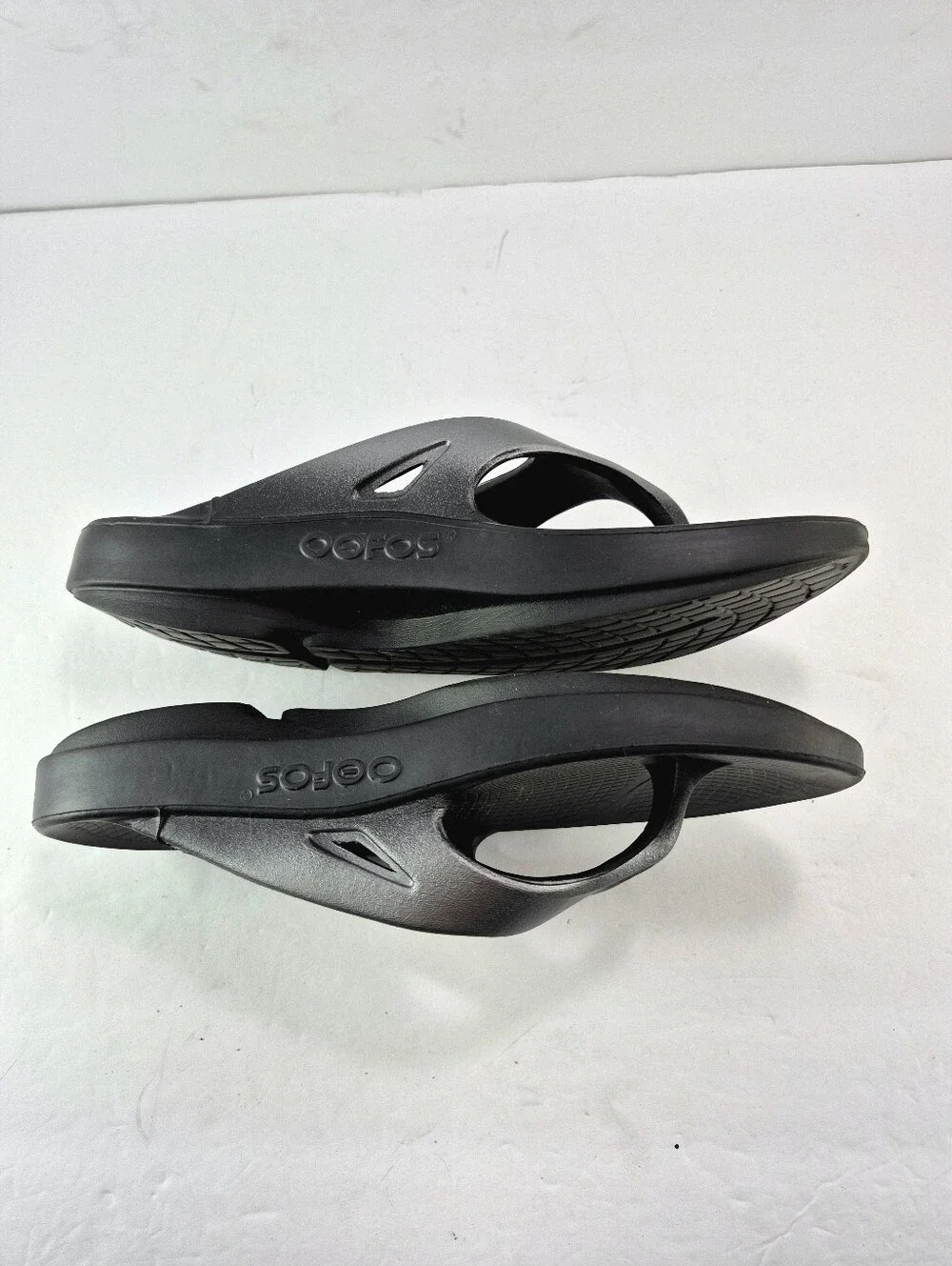 OOFOS OOriginal Sport Recovery Sandals Graphite Black Mens 8 / Womens 11
